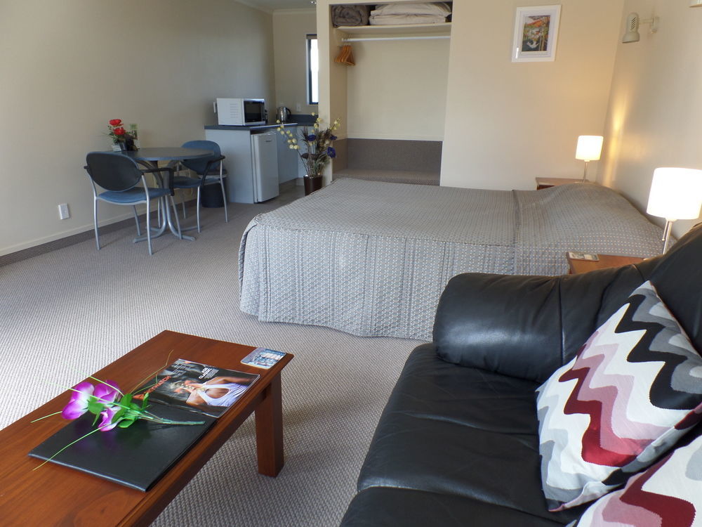 Centre Court Motel Blenheim Esterno foto